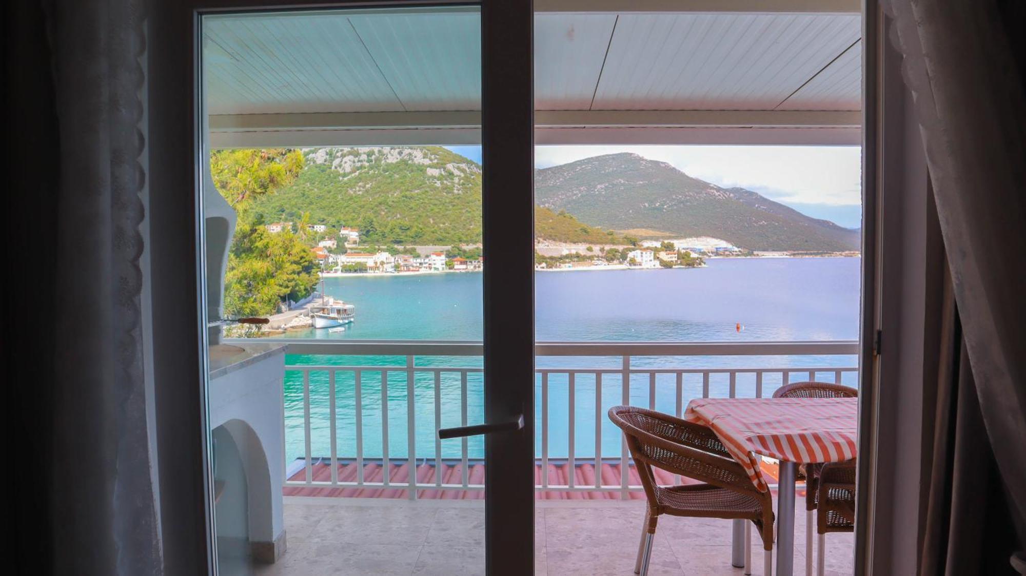 Apartman Bebic Klek Εξωτερικό φωτογραφία